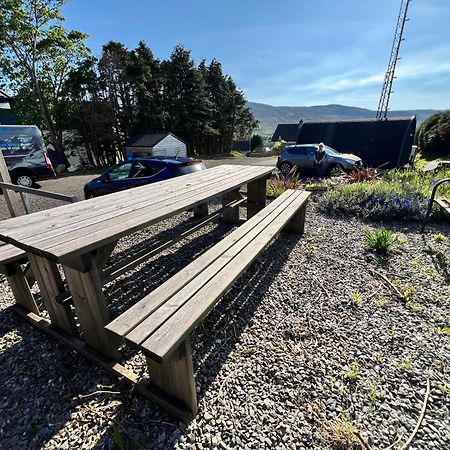Ferienwohnung Radio Skye Pods Portree Exterior foto